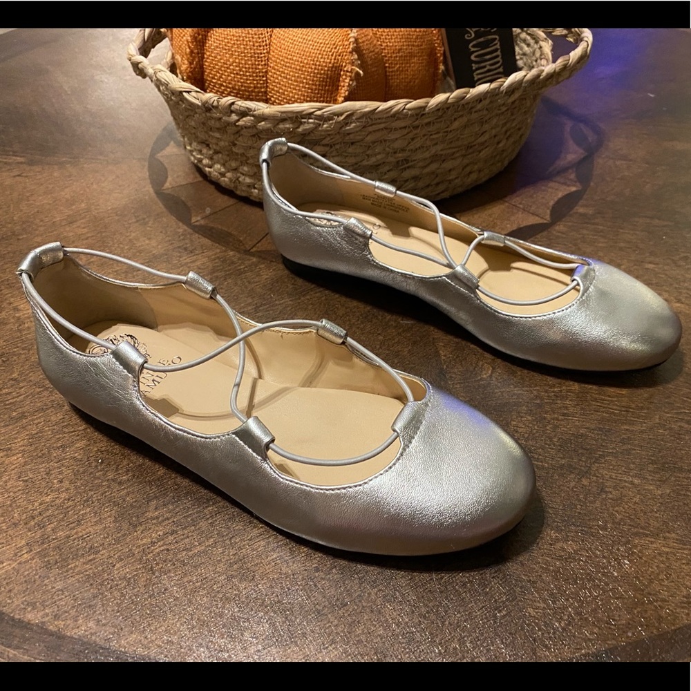 Silver Vince Camuto ballet flats Sz 6